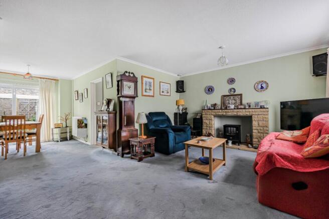 Sitting/Dining Room