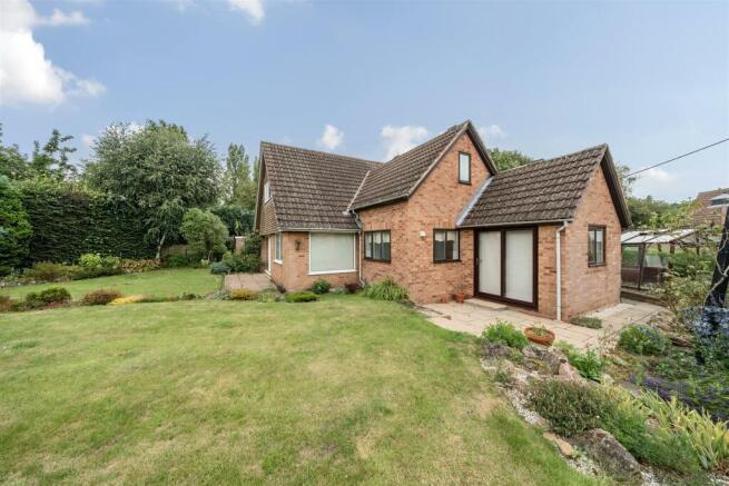 Drayson Lane, Crick