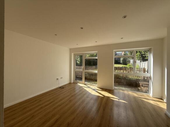 Lounge Dinning Room 1