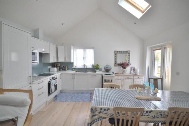 Kitchen / Living Room
