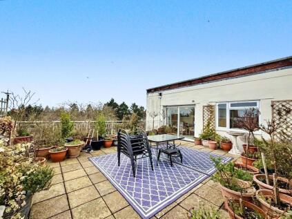 Norton Grange 26 Lindsay Road, Branksome Park, BH13