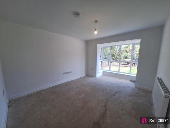 4 bed Detached for sale Image 5