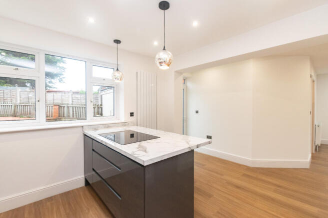 Kitchen Dining Room 4