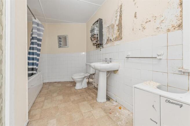 1 bed Terraced for sale Image 12
