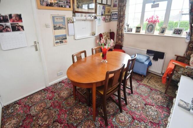 826740db-Dining 2...