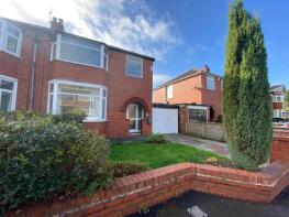 7, Boothshall Grove, Manchester M28 1LQ