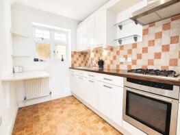 66a The Derwent, Parkfield Avenue, Uxbridge UB10 0DG