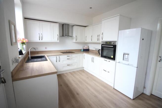 Fitted Kitchen
