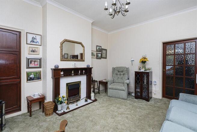 3 bed Terraced for sale Image 10