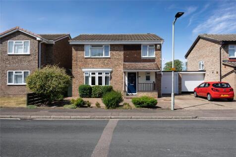 Brixham Close, Bedford, Bedfordshire, MK40