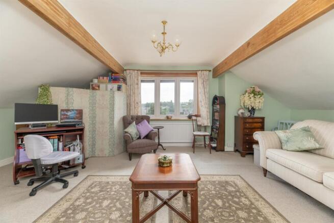 1 bed Apartment for sale Image 8