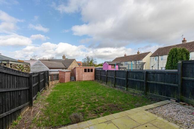 3 bed Terraced for sale Image 8