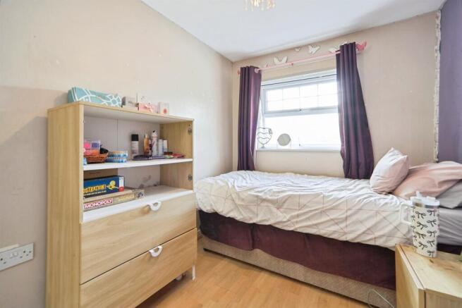 2 bed Terraced for sale Image 12