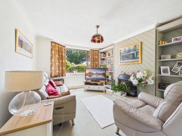 4 bed Semi-Detached for sale Image 7