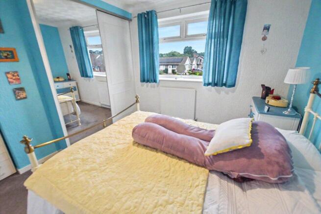 3 bed Semi-Detached for sale Image 7