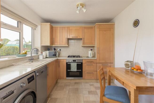 Langsett Kitchen-2.jpg