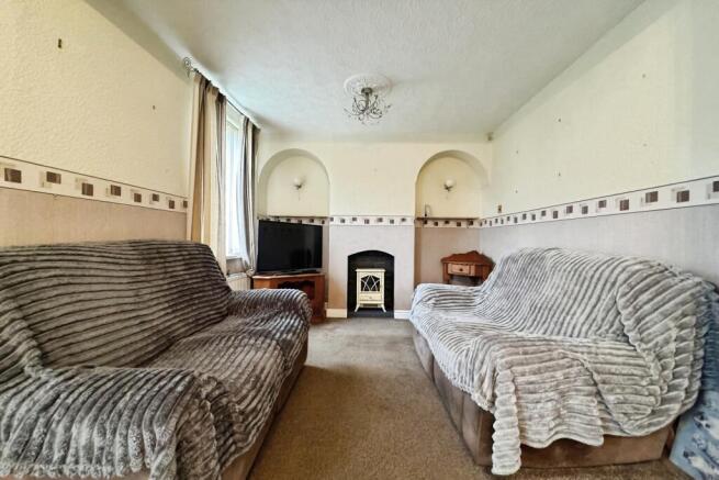 Living/Dining Room