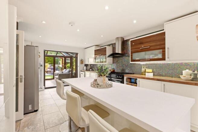 Wordsworth Drive, Kenilworth, CV8 photo 4