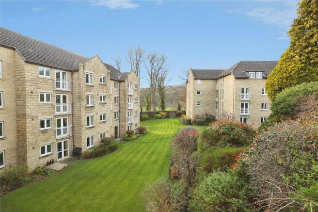2 bed Apartment for sale Image 10