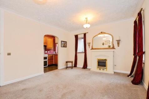 Meadowcroft, Bushey