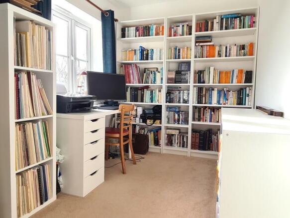 Photo 8