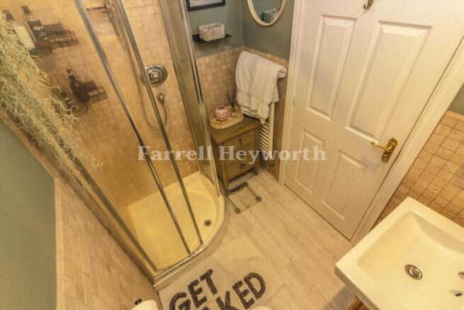 En Suite b