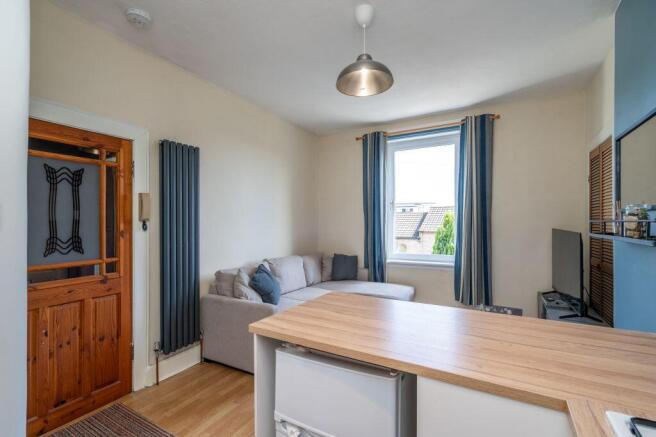 8/1 Bridge Street Lane, Portobello, Edinburgh, EH15 1BZ photo 4