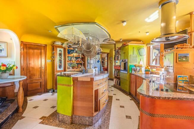 Kitchen/Breakfast