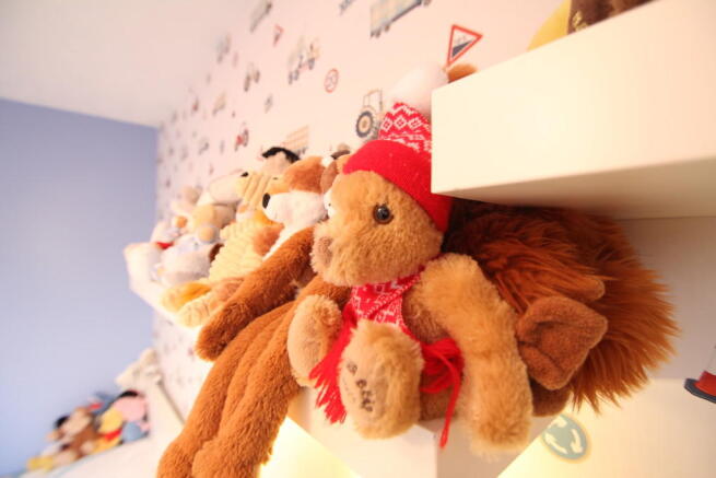 Photo 12