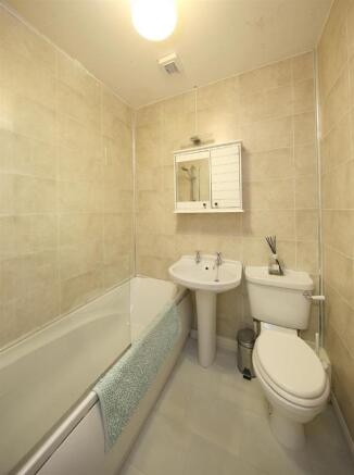 190 Llandaff Rd 2298