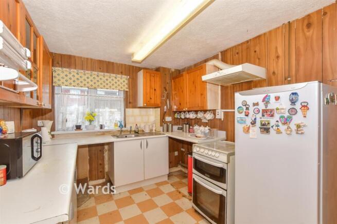 Speldhurst Close, Ashford, Kent photo 4