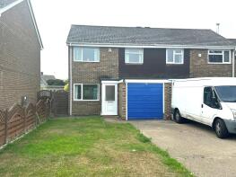 5, Wheelers Walk, Blackfield SO45 1WX
