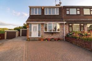 18, Earlswood Crescent, Kippax, Leeds LS25 7JQ