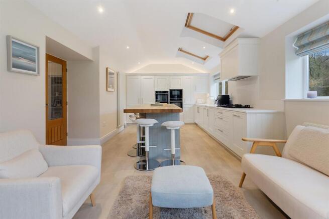 Bramleys Estate Agents - Arkenley Lane - Almondbur