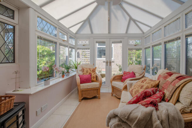 2 bed Semi-Detached for sale Image 5