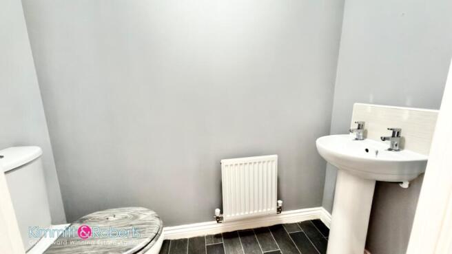 Shaftsbury Park, Hetton-Le-Hole, Houghton le Spring, Tyne and Wear, DH5 0RN photo 2