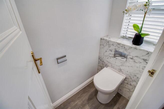 3 bed Detached for sale Image 9