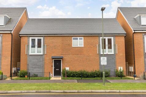 Worsell Drive, Copthorne, RH10