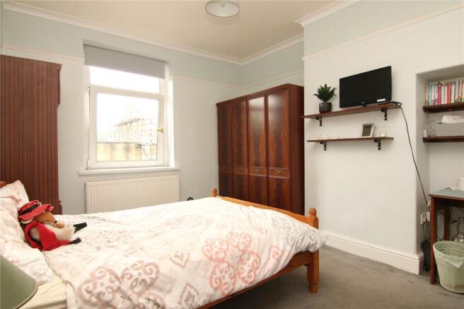 5 bed Terraced for sale Image 6