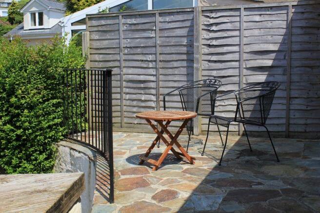 TOP PATIO