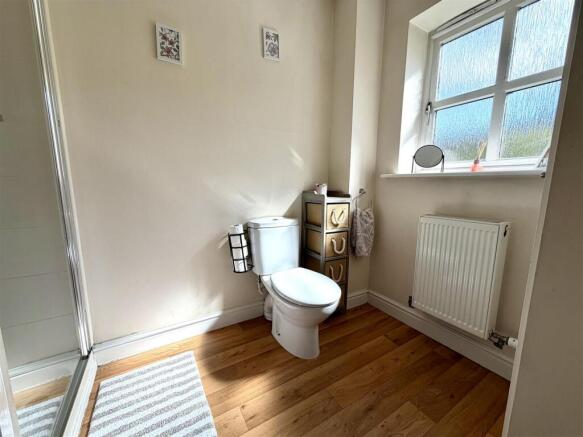 3 bed Town House for sale Image 10