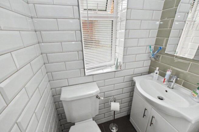 1 bed Bungalow for sale Image 11