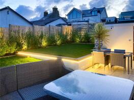 73, Cae Du Estate, Pwllheli LL53 7DJ