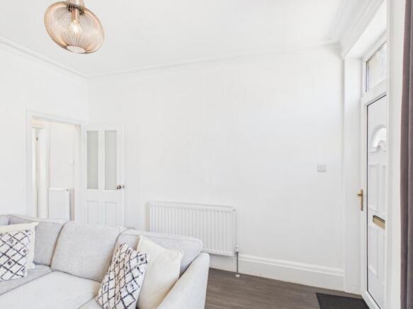 2 bed Terraced for sale Image 6
