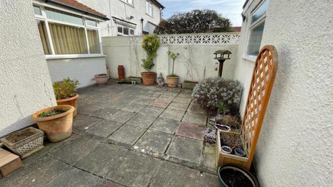 REAR AND SIDE GARDEN