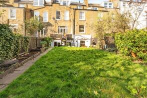 Flat A, 7, Dunsmure Road, Hackney, London N16 5PU