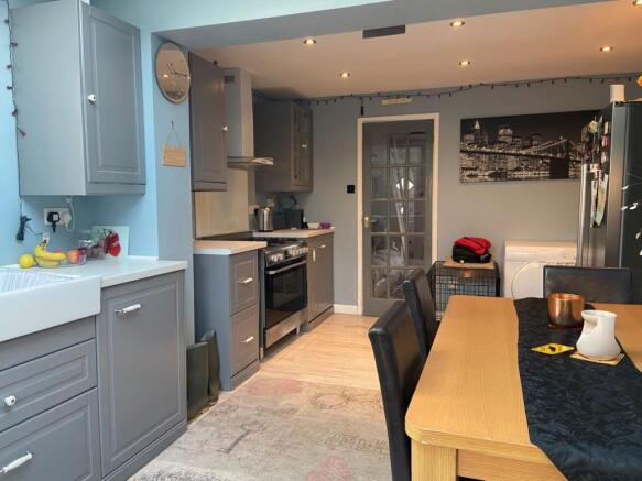 KITCHEN/DINER
