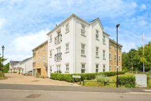 8, Senate Court, Aurum Green Avenue, Chineham, Basingstoke RG24 8AF