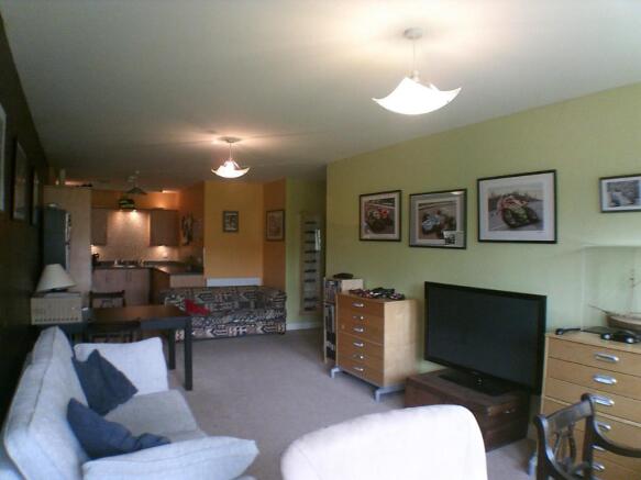 Photo 3