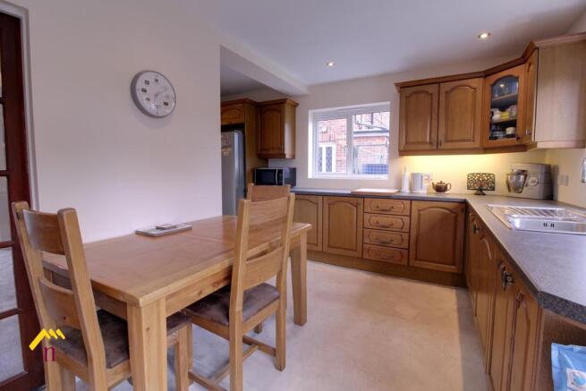Breakfast/Kitchen